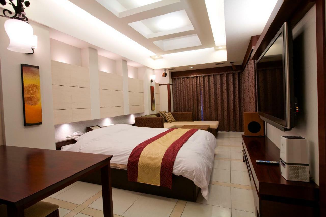 Bintang Pari (adults Only) โกเบ